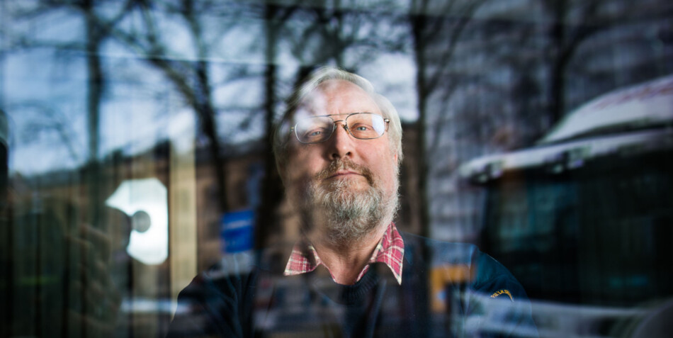 <p>— Universiteter og høgskoler bør ikke legitimere ekstreme meninger ved å gi for eksempel holocaust-fornektere en talerstol. Dette er viktige diskusjoner som alle arrangører og redaktører må ta, men ikke gjennom en formell sensurinstans slik tiltaksplanen mot ekstremisme legger opp til, mener Lars Gule, førsteamanuensis OsloMet. Foto: Skjalg Bøhmer Vold </p> <p>— Universiteter og høgskoler bør ikke legitimere ekstreme meninger ved å gi for eksempel holocaust-fornektere en talerstol. Dette er viktige diskusjoner som alle arrangører og redaktører må ta, men ikke gjennom en formell sensurinstans slik tiltaksplanen mot ekstremisme legger opp til, mener Lars Gule, førsteamanuensis OsloMet. Foto: Skjalg Bøhmer Vold </p>