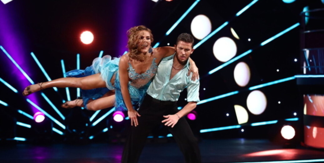Lærerstudent ved Høgskolen i Oslo og Akershus, Helene Olafsen - og dansepartner Jørgen Nilsen vant Skal vi danse på TV2 lørdag. Foto: Thomas Reisæter / TV2 Lærerstudent ved Høgskolen i Oslo og Akershus, Helene Olafsen - og dansepartner Jørgen Nilsen vant Skal vi danse på TV2 lørdag. Foto: Thomas Reisæter / TV2