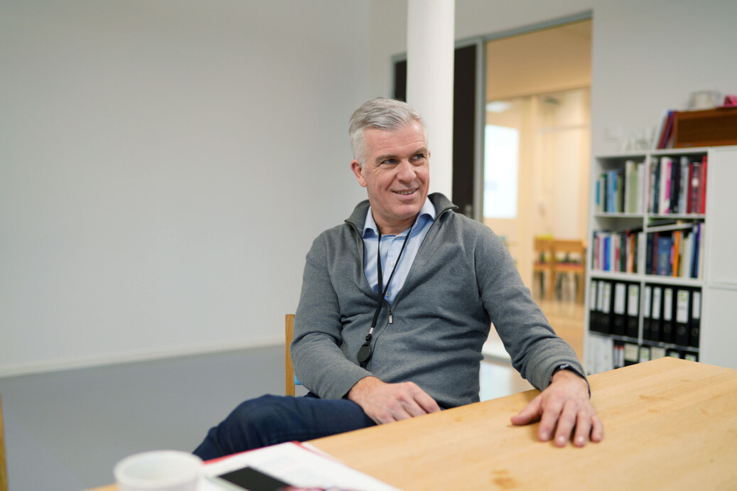 — Jeg kan bekrefte at det nå er en tredje varslingssak i «pipeline». Jeg vet at det er en sak som handler om seksuell trakassering på vei inn, men kjenner ikke innholdet i varselet, sier rektor Jørn Mortensen ved Kunsthøgskolen om et varsel som ble sendt fra Kunnskapsdepartementet for halvannen måned siden. Foto: Ketil Blom Haugstulen — Jeg kan bekrefte at det nå er en tredje varslingssak i «pipeline». Jeg vet at det er en sak som handler om seksuell trakassering på vei inn, men kjenner ikke innholdet i varselet, sier rektor Jørn Mortensen ved Kunsthøgskolen om et varsel som ble sendt fra Kunnskapsdepartementet for halvannen måned siden. Foto: Ketil Blom Haugstulen