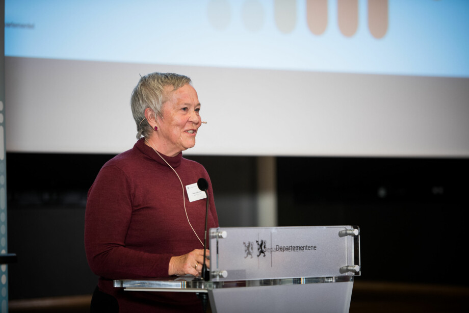 Kathrine Skretting taler på Kontaktkonferansen. Foto: Skjalg Bøhmer Vold