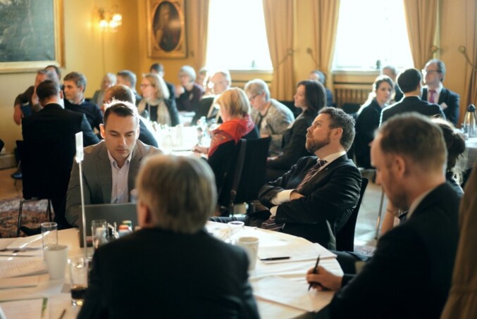Næringsminister Torbjørn Røe Isaksen på statsministerens toppmøte om høyere utdanning og forskning. Foto: Ketil Blom Haugstulen Næringsminister Torbjørn Røe Isaksen på statsministerens toppmøte om høyere utdanning og forskning. Foto: Ketil Blom Haugstulen