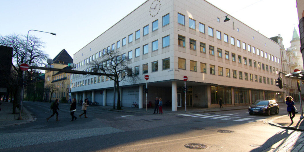 De ansatte ved Institutt for klinisk psykologi holder i dag til her, men skal etter planen flyttes til helseklyngen på Årstadvollen. Derfor har konsulenter den siste tiden målt hvor mye de er på kontorene sine. De ansatte ved Institutt for klinisk psykologi holder i dag til her, men skal etter planen flyttes til helseklyngen på Årstadvollen. Derfor har konsulenter den siste tiden målt hvor mye de er på kontorene sine.
