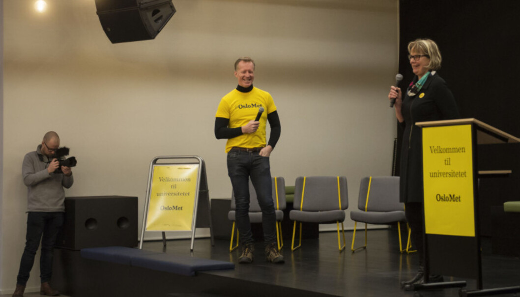 Høgskolen i Oslo og Akershus ble til OsloMet 12. januar. Nå har universitetet fått sitt tegnspråknavn. Foto: Sonja Balci Høgskolen i Oslo og Akershus ble til OsloMet 12. januar. Nå har universitetet fått sitt tegnspråknavn. Foto: Sonja Balci