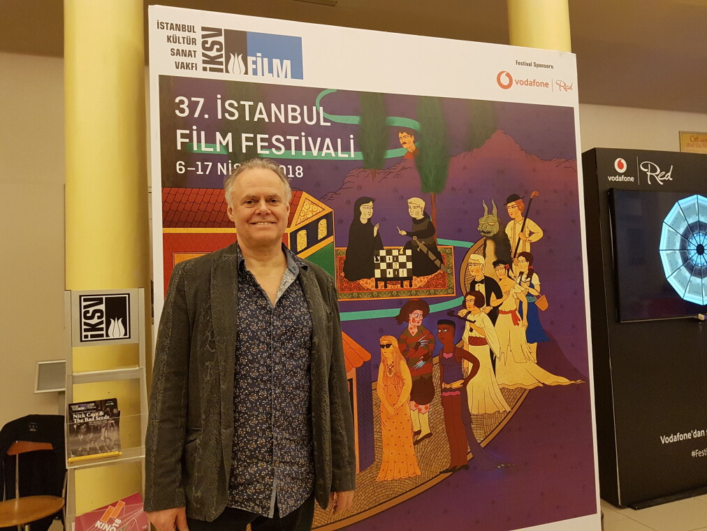 Khronos flmanmelder, jan Storø, på plass i Istanbul. Khronos flmanmelder, jan Storø, på plass i Istanbul.