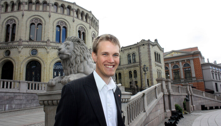 Torstein Tvedt Solberg, venter is penning på styringsmeldingen. Torstein Tvedt Solberg, venter is penning på styringsmeldingen.