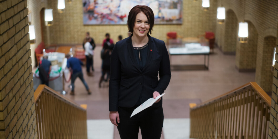 Åshild Bruun-Gundersen, Fremskrittspartiet, mener nye formuleringer i universitets- og høgskoleoven kan hjelpe Universitetet i Oslo med å få fart på sine studenter. Foto: Ketil Blom Haugstulen Åshild Bruun-Gundersen, Fremskrittspartiet, mener nye formuleringer i universitets- og høgskoleoven kan hjelpe Universitetet i Oslo med å få fart på sine studenter. Foto: Ketil Blom Haugstulen