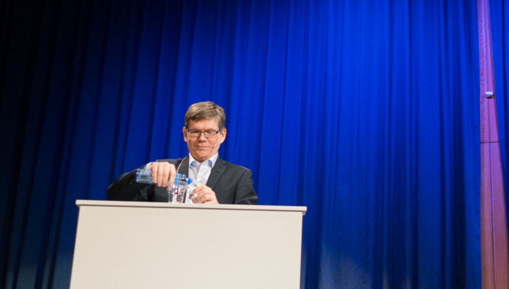 Svein Stølen på debatten med motkandidat Hans Petter Graver ved rektorvalget i 2017. Foto: Ketil Blom Haugstulen Svein Stølen på debatten med motkandidat Hans Petter Graver ved rektorvalget i 2017. Foto: Ketil Blom Haugstulen