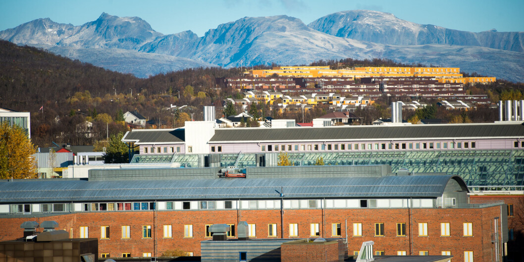 UiTs forfatterstudium er en del av Kunstfakultetet, som nå står i fare for å miste status som fakultet. Foto: Skjalg Bøhmer Vold UiTs forfatterstudium er en del av Kunstfakultetet, som nå står i fare for å miste status som fakultet. Foto: Skjalg Bøhmer Vold