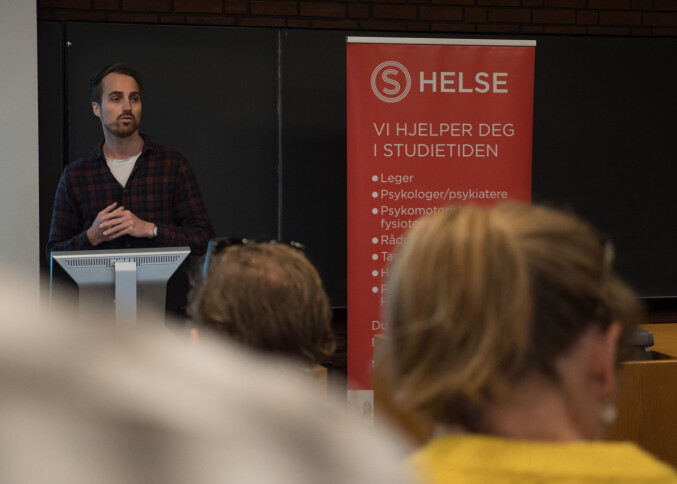 Psykolog ved SiO Helse, Martin Seem Sundal, sier de fleste opplever signifikant bedring etter korttidsterapi hos SiO Helse. Videre sender SiO Helse ofte henvisning til videre behandling for de som ikke opplever bedring. Psykolog ved SiO Helse, Martin Seem Sundal, sier de fleste opplever signifikant bedring etter korttidsterapi hos SiO Helse. Videre sender SiO Helse ofte henvisning til videre behandling for de som ikke opplever bedring.