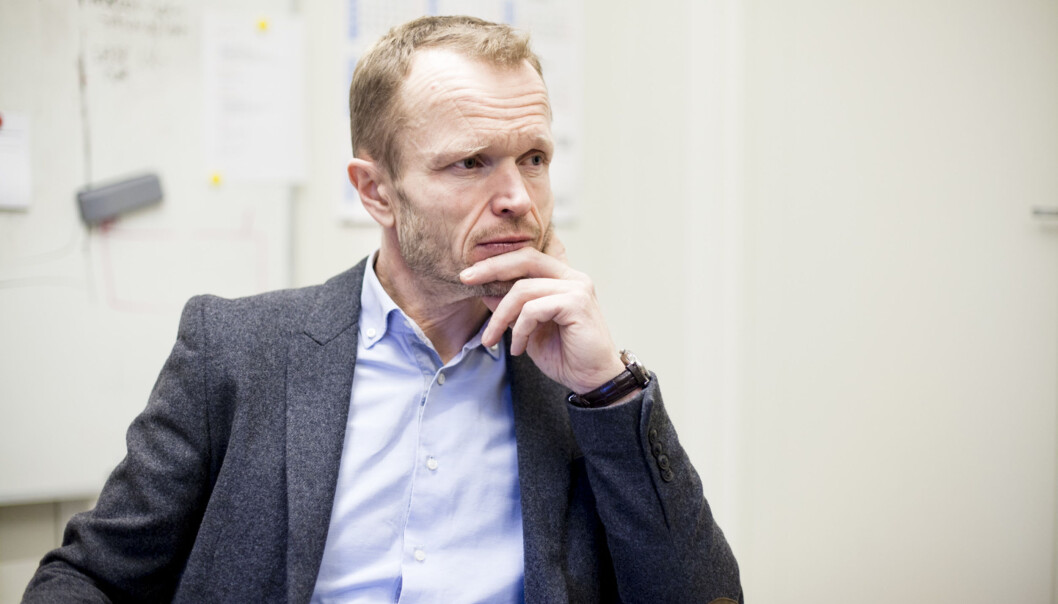 Som tillitsvalgt har Kristian Steinnes tatt på seg oppgaven med å forsvare andre, og nå betaler han prisen for det, mener kolleger som har startet kronerulling for sin tidligere fagforeningsleder på NTNU. Foto: Wanda Nathalie Nordstrøm Som tillitsvalgt har Kristian Steinnes tatt på seg oppgaven med å forsvare andre, og nå betaler han prisen for det, mener kolleger som har startet kronerulling for sin tidligere fagforeningsleder på NTNU. Foto: Wanda Nathalie Nordstrøm