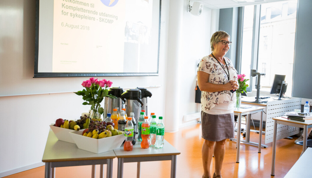 Førstelektor Kari Dahl er fagansvarlig for den kompletterende utdanning for sykepleiere. Foto: Runhild Heggem Førstelektor Kari Dahl er fagansvarlig for den kompletterende utdanning for sykepleiere. Foto: Runhild Heggem