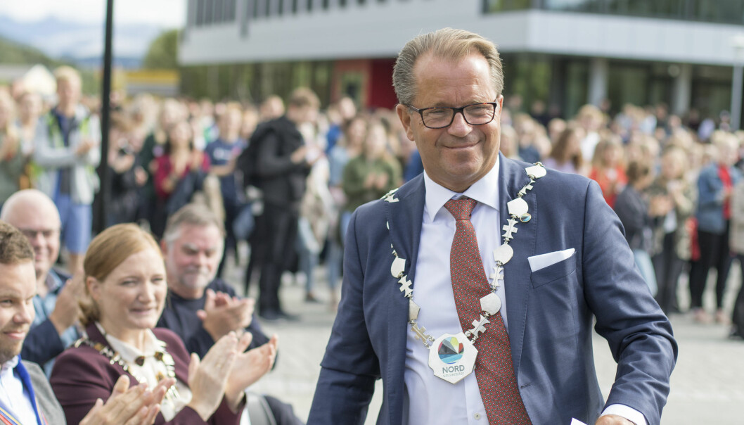 Rektor Bjørn Olsen i farta ved studiestart i Bodø. Foto fra Nord: Svein-Arnt Eriksen