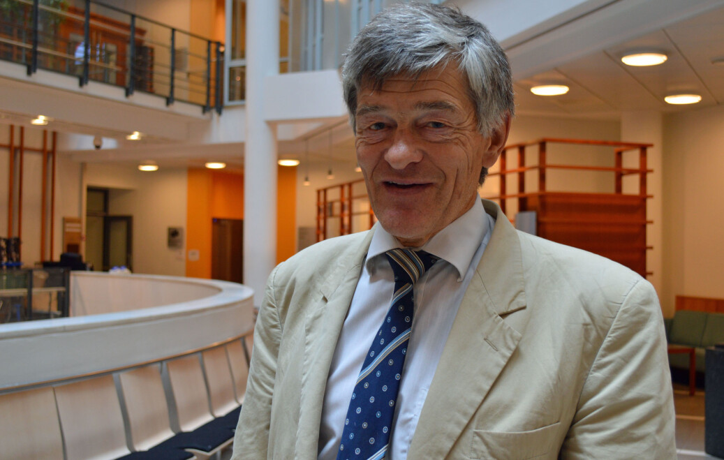 Professor Torleiv Bilstad vitnet i Oslo tingrett mandag. Han lånte penger til den utviste studenten fra Madagaskar, og har hjulpet utenlandsstudenter økonomisk i en årrekke. Foto: Nils Martin Silvola Professor Torleiv Bilstad vitnet i Oslo tingrett mandag. Han lånte penger til den utviste studenten fra Madagaskar, og har hjulpet utenlandsstudenter økonomisk i en årrekke. Foto: Nils Martin Silvola