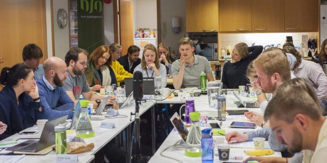 Her er fjorårets sentralstyre i NSO samlet til møte. Mandag møtes Setnralstyret for 2018/2019 for første gang. Foto: NSO Her er fjorårets sentralstyre i NSO samlet til møte. Mandag møtes Setnralstyret for 2018/2019 for første gang. Foto: NSO