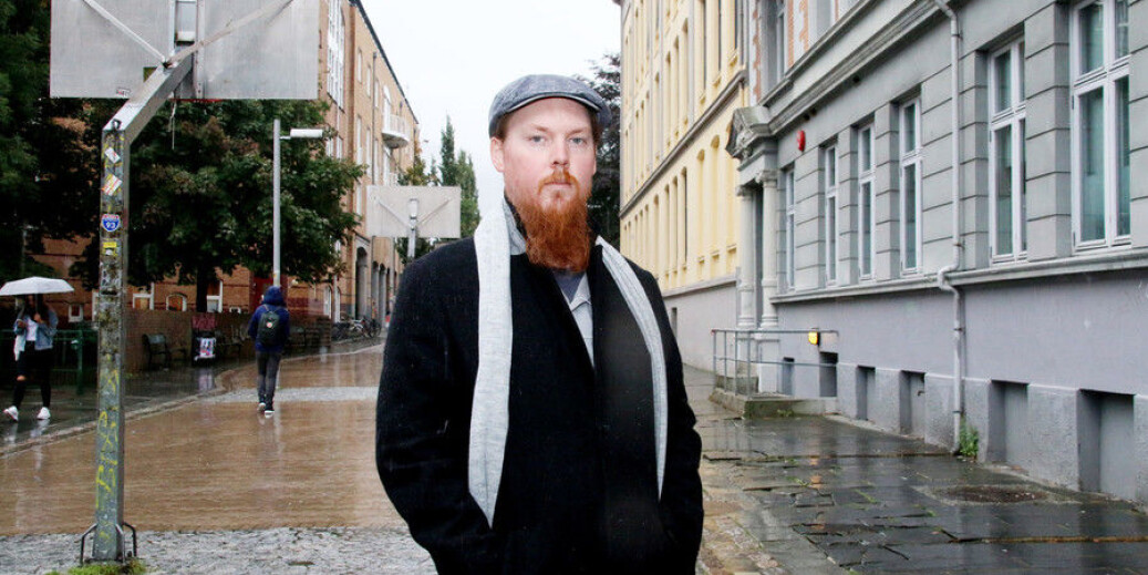 Kristian Eik er studenten som vil saksøke Universitetet i Bergen, bare han får samla inn nok penger. Foto: Njord Vegard Svendsen, På Høyden Kristian Eik er studenten som vil saksøke Universitetet i Bergen, bare han får samla inn nok penger. Foto: Njord Vegard Svendsen, På Høyden