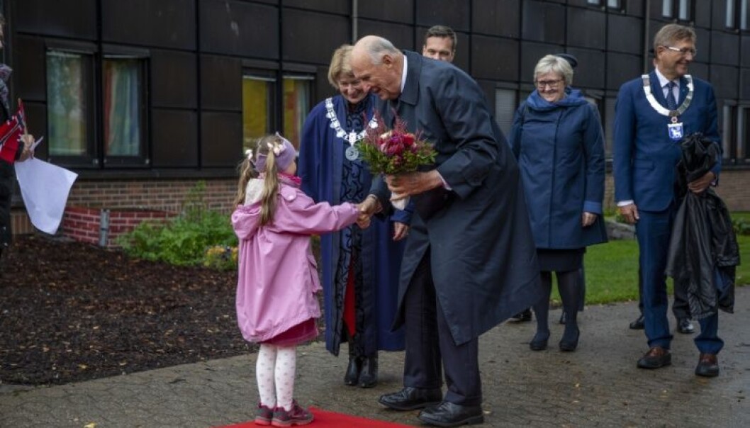 Hans Majestet kong Harald var hedersgjest ved den offisielle markeringen av UiTs 50-års jubileum og åpningen av Forskningsdagene 2018, 20.september. Foto: UiT Hans Majestet kong Harald var hedersgjest ved den offisielle markeringen av UiTs 50-års jubileum og åpningen av Forskningsdagene 2018, 20.september. Foto: UiT