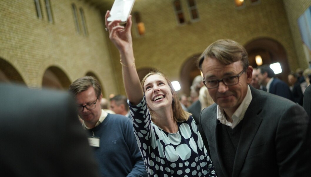 Iselin Nybø i vandrehallen på Stortinget. Foto: Ketil Blom Haugstulen Iselin Nybø i vandrehallen på Stortinget. Foto: Ketil Blom Haugstulen
