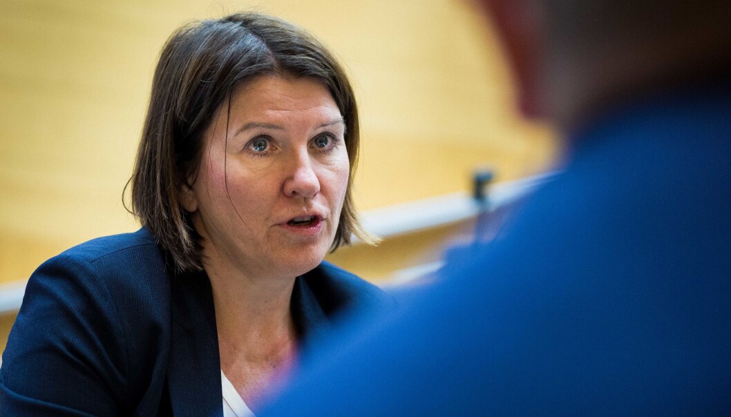 Leder for Akademikerne, Kari Sollien. Leder for Akademikerne, Kari Sollien.