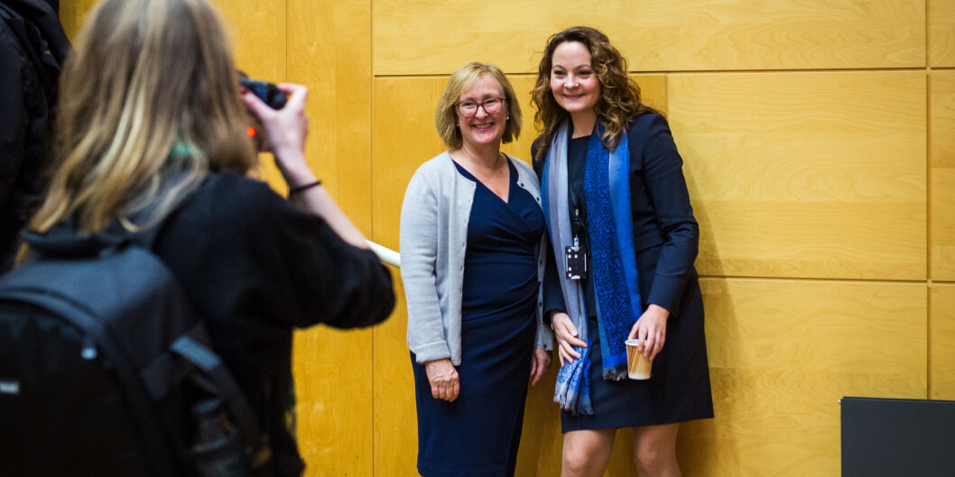Prorektor på Universitetet i Oslo, Gro Bjørnerud Mo, her sammen med statssekretær Rebekka Borsch på presentasjonen av Langtidsplanen for forskning og høyere utdanning. Planen roser forslag til honoursprogram på Universitetet i Oslo, men gir ikke ekstra midler til gjennomføring. Foto: Siri Øverland Eriksen Prorektor på Universitetet i Oslo, Gro Bjørnerud Mo, her sammen med statssekretær Rebekka Borsch på presentasjonen av Langtidsplanen for forskning og høyere utdanning. Planen roser forslag til honoursprogram på Universitetet i Oslo, men gir ikke ekstra midler til gjennomføring. Foto: Siri Øverland Eriksen