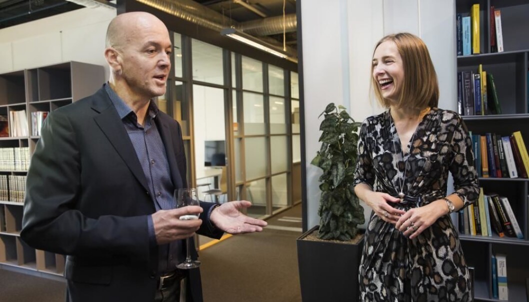 Kyrre Lekve sammen med forsknings- og høyereutdanningsminister Iselin Nybø. Foto: Sverre Christian Jarild / Simula Kyrre Lekve sammen med forsknings- og høyereutdanningsminister Iselin Nybø. Foto: Sverre Christian Jarild / Simula