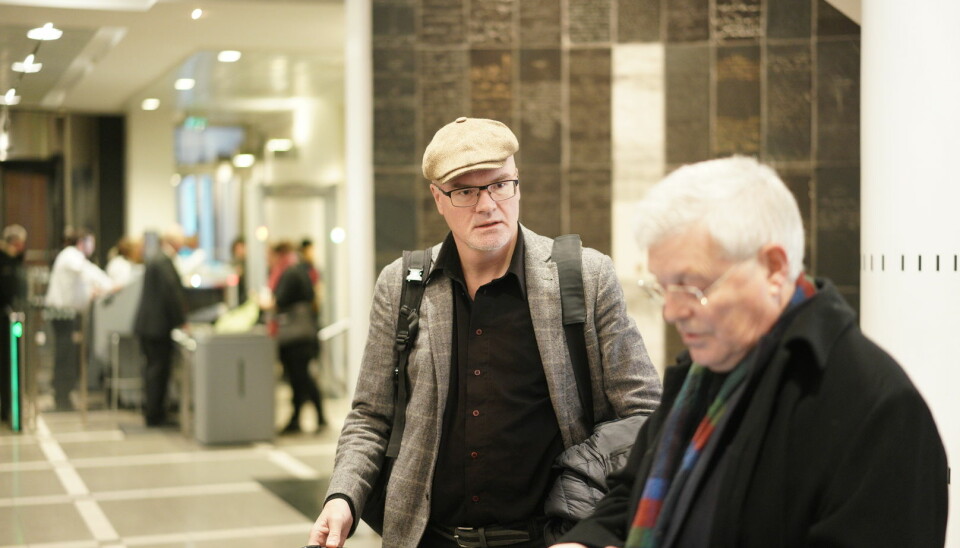 Nils Rune Langeland på veg inn i rettssalen. Foto: Ketil Blom Haugstulen