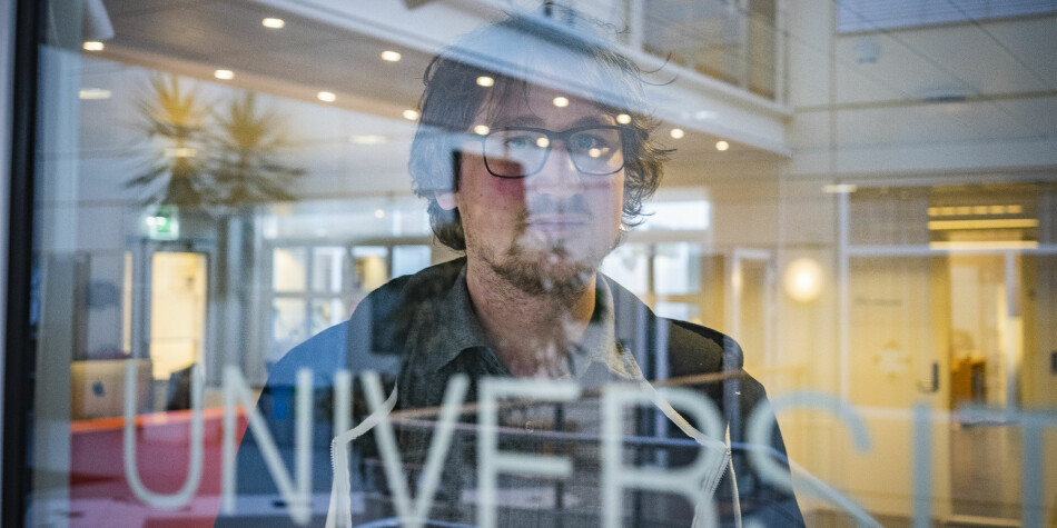 Martin Bore, leder for Universitetet i Oslo sitt responsteam for datahendelser UiO-CERT, forteller om nye målrettede dataangrep mot ansatte og studenter. Foto: Torkjell Trædal