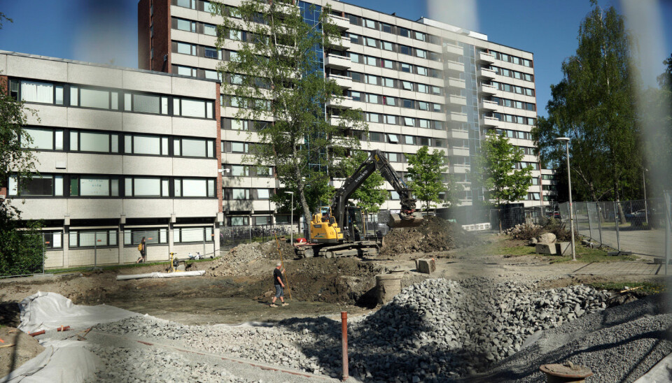Slik så det ut da spaden ble satt i jorda for nye familieboliger på Kringsjå i Oslo. Her åpner det 82 nye i løpet av året. Foto: Ketil Blom Haugstulen