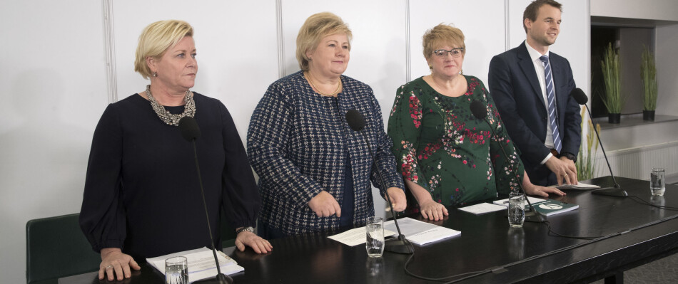 Ny flertallsregjering: Siv Jensen (Frp), Erna Solberg (H), Trine Skei Grande (V) og Kjell Ingolf Ropstad (Krf) lover fortsatt gratisprinsipp i høyere utdanning, Foto: Terje Bendiksby / NTB scanpix Ny flertallsregjering: Siv Jensen (Frp), Erna Solberg (H), Trine Skei Grande (V) og Kjell Ingolf Ropstad (Krf) lover fortsatt gratisprinsipp i høyere utdanning, Foto: Terje Bendiksby / NTB scanpix