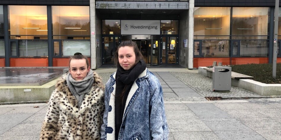 Lærerstudentene Linnéa-Elise Asheim og Oddny Margrethe Lilleaas i Stavanger har protestert på navneendringen på deres fordypning på master. Foto: Privat Lærerstudentene Linnéa-Elise Asheim og Oddny Margrethe Lilleaas i Stavanger har protestert på navneendringen på deres fordypning på master. Foto: Privat