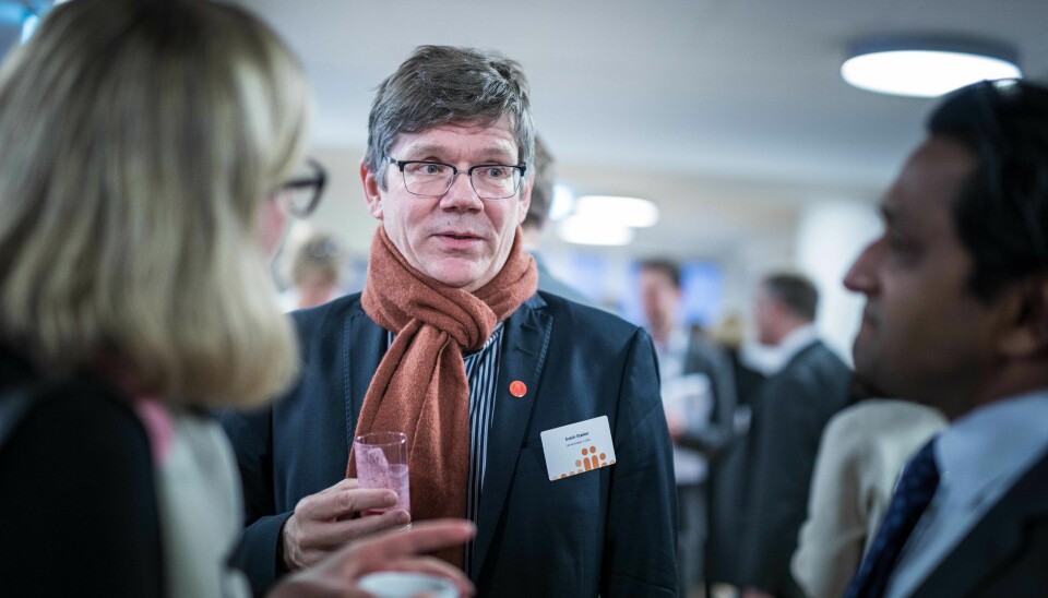 Rektor Svein Stølen er glad for at Universitetet i Oslo har fått på plass et offentlig tilgjengelig register over ansattes sidegjøremål. Foto: Siri Øverland Eriksen