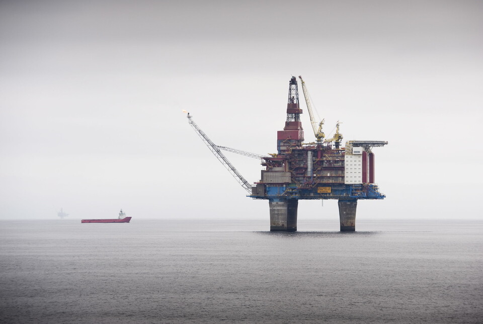 Fremover kutter Equinor investeringene i fornybar energi og grønne løsninger, skriver forfatteren. — Det burde få varsellampene til å blinke.