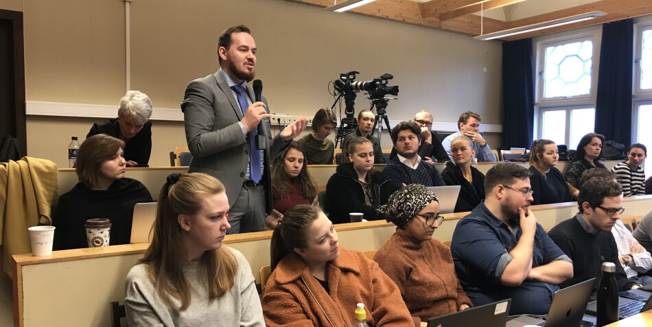 Leder av Studentparlamentet ved UiT Norges arktiske universitet, Daniel Hansen Masvik, spilte inn flere forslag til ny universitets- og høgskolelov på et møte i Bergen denne uka. Foto: Eva Tønnessen Leder av Studentparlamentet ved UiT Norges arktiske universitet, Daniel Hansen Masvik, spilte inn flere forslag til ny universitets- og høgskolelov på et møte i Bergen denne uka. Foto: Eva Tønnessen