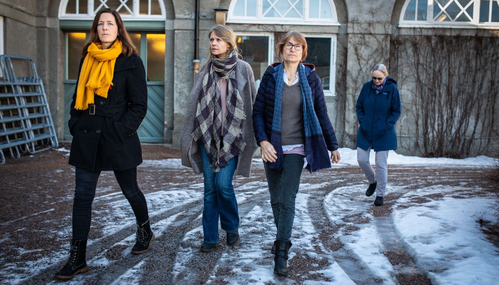 Caroline Piercey Åkesson fra Forskerforbundet, Trude Stallemo NTL, Hege Brun-Hansen er tillitsvalgt for Den norske veterinærforening og bakerst Elin Pålerud fra Parat er bekymra. Foto: Siri Øverland Eriksen Caroline Piercey Åkesson fra Forskerforbundet, Trude Stallemo NTL, Hege Brun-Hansen er tillitsvalgt for Den norske veterinærforening og bakerst Elin Pålerud fra Parat er bekymra. Foto: Siri Øverland Eriksen