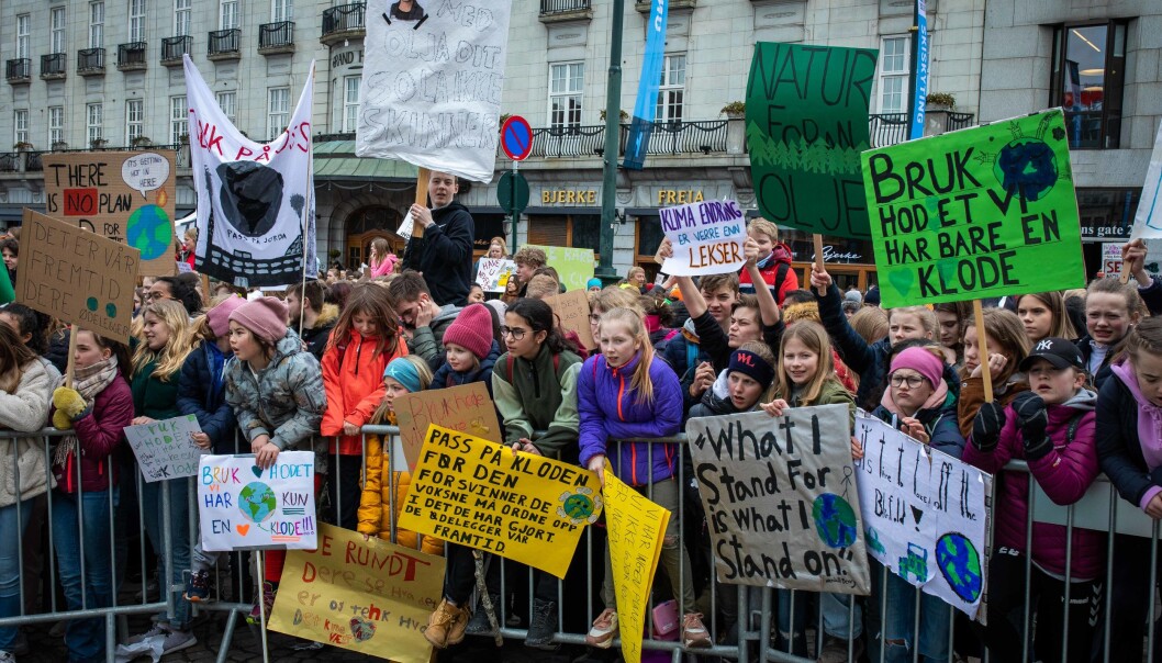 Skolestreik for klima foran Stortinget, 22. mars 2019. Foto: Siri Øverland Eriksen Skolestreik for klima foran Stortinget, 22. mars 2019. Foto: Siri Øverland Eriksen