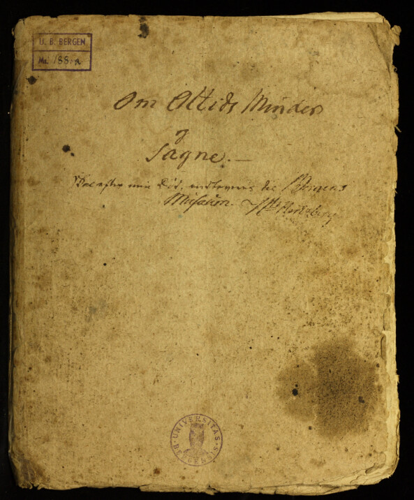 Forsiden av ubb-ms-188.a med "Oltidsminder og Sagne" forfattet av Niels Hertzberg.