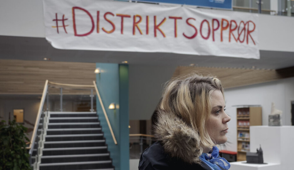 Kun en håndfull høringsuttalelser med støtte til endringer av studiested ved Nord universitet og ellers massiv kritikk. En stor del av kritikken fra Nesna, her med artist Ida Maria som har gått i front for å bevare studiestedet. Foto: Paul S. Amundsen Kun en håndfull høringsuttalelser med støtte til endringer av studiested ved Nord universitet og ellers massiv kritikk. En stor del av kritikken fra Nesna, her med artist Ida Maria som har gått i front for å bevare studiestedet. Foto: Paul S. Amundsen