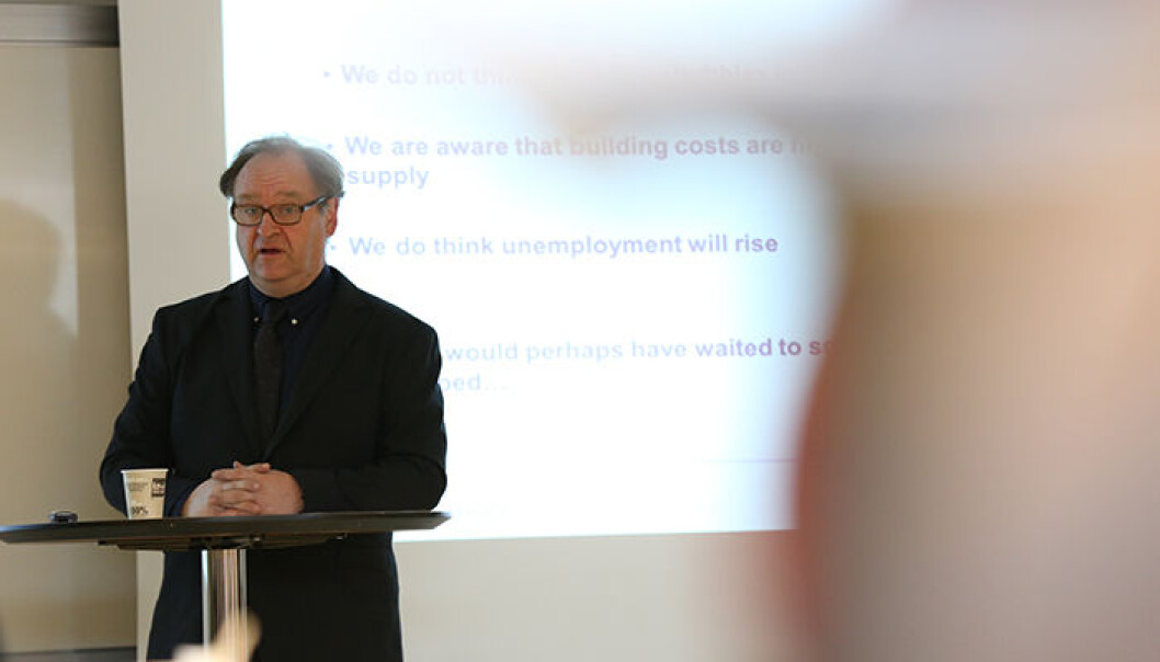 Når det gjelder lisenser som reserverer seg mot kommersiell gjenbruk er den nye Plan S-veilederen om åpen publisering svært steil, mener professor Kjell Erik Lommerud. Foto: BI Når det gjelder lisenser som reserverer seg mot kommersiell gjenbruk er den nye Plan S-veilederen om åpen publisering svært steil, mener professor Kjell Erik Lommerud. Foto: BI
