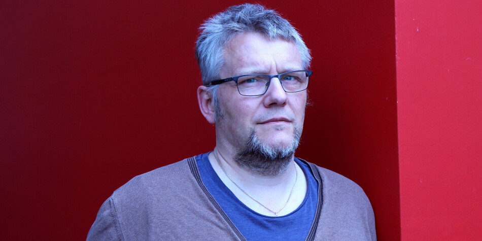Det finnes ikke en eneste kalkyle som viser hvordan man skal spare de 50-100 millioner kroner årlig, skriver universitetslektor Morten Mediå ved Nord universitet. Foto: Hilde Falck Det finnes ikke en eneste kalkyle som viser hvordan man skal spare de 50-100 millioner kroner årlig, skriver universitetslektor Morten Mediå ved Nord universitet. Foto: Hilde Falck