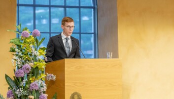 Finnur Dellsén trakk fram Holbergs karakter Nils Klim, som havner i filosofia-land. Filosofene blir ikke fremstilt i et veldig heldig lys, og Dellsén sa, lett selvironisk, at han håper filosofer flest ikke er slik. Foto: Tor Farstad Finnur Dellsén trakk fram Holbergs karakter Nils Klim, som havner i filosofia-land. Filosofene blir ikke fremstilt i et veldig heldig lys, og Dellsén sa, lett selvironisk, at han håper filosofer flest ikke er slik. Foto: Tor Farstad