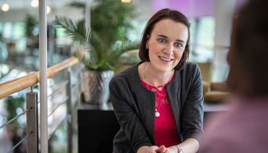 — Jeg er glad jeg ikke skal gjøre dette resten av livet, sier stipendiat, Ingvild Mageli. Foto: Siri Øverland Eriksen — Jeg er glad jeg ikke skal gjøre dette resten av livet, sier stipendiat, Ingvild Mageli. Foto: Siri Øverland Eriksen
