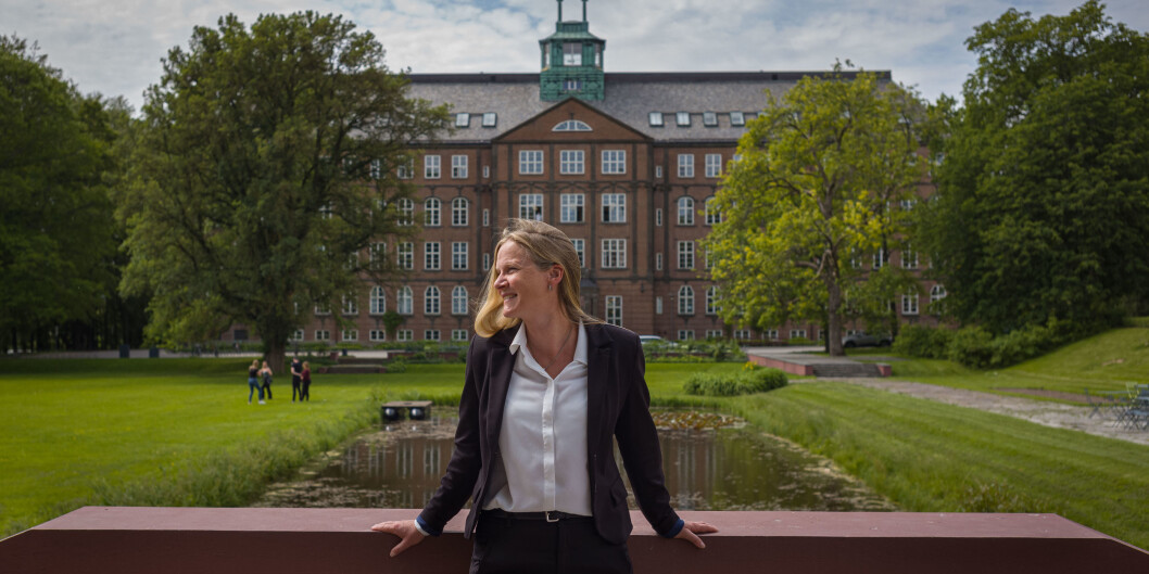— Jeg er nok skrudd sammen sånn at jeg alltid har lyst til å bidra til å utvikle det stedet jeg er, sier avtroppende rektor på NMBU, Mari Sundli Tveit. Foto: Siri Øverland Eriksen. — Jeg er nok skrudd sammen sånn at jeg alltid har lyst til å bidra til å utvikle det stedet jeg er, sier avtroppende rektor på NMBU, Mari Sundli Tveit. Foto: Siri Øverland Eriksen.