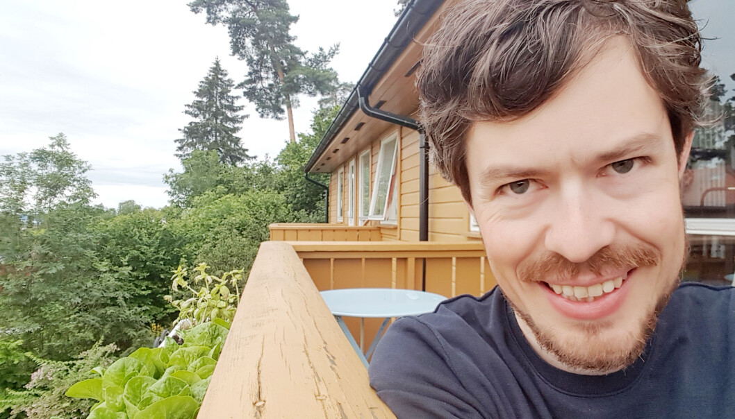 — Av ting som gir mest glede kommer å gå ute i naturen veldig høyt opp, seier Borgar Aamaas, som til dagleg jobber på CICERO Senter for klimaforskning. — Av ting som gir mest glede kommer å gå ute i naturen veldig høyt opp, seier Borgar Aamaas, som til dagleg jobber på CICERO Senter for klimaforskning.