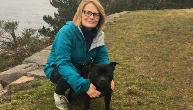Sunniva Whittaker deler hund med sin voksne datter som også bor i Kristiansand. Foto: Privat Sunniva Whittaker deler hund med sin voksne datter som også bor i Kristiansand. Foto: Privat