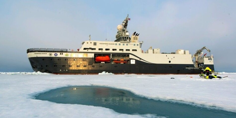 Isbryteren Kronprins Haakon under et tidlegere tokt. Skipet kom onsdag til Harstad der det skal i tørrdokk for inspeksjon. Foto: Andreas Wolden / Havforskingsinstituttet Isbryteren Kronprins Haakon under et tidlegere tokt. Skipet kom onsdag til Harstad der det skal i tørrdokk for inspeksjon. Foto: Andreas Wolden / Havforskingsinstituttet