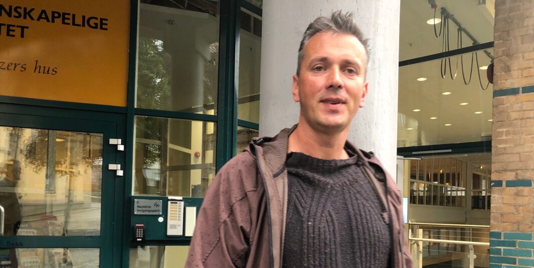 Førsteamanuensis Helge Holgersen ved Universitetet i Bergen mener kvaliteten på psykologutdanningen ved universitetet forringes. Førsteamanuensis Helge Holgersen ved Universitetet i Bergen mener kvaliteten på psykologutdanningen ved universitetet forringes.