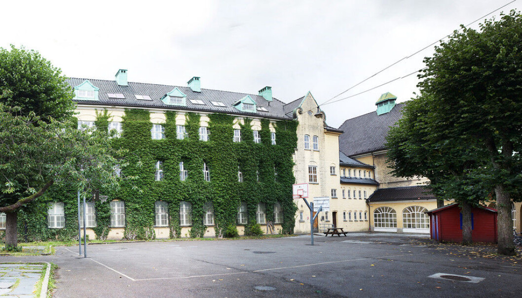 Noko må gjerast med Nygård skole, meiner eit samstemt fakultetsstyre. Dei sender ballen vidare til universitetsleiinga. Noko må gjerast med Nygård skole, meiner eit samstemt fakultetsstyre. Dei sender ballen vidare til universitetsleiinga.