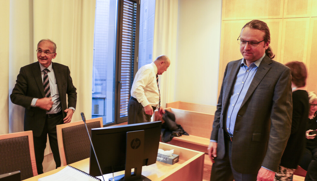 Pensjonert lungeforsker og professor Amund Gulsvik og personal- og organisasjonsdirektør Trond Søreide møtes i retten i sju dager. Vinneren kan sitte igjen med mange millioner. Pensjonert lungeforsker og professor Amund Gulsvik og personal- og organisasjonsdirektør Trond Søreide møtes i retten i sju dager. Vinneren kan sitte igjen med mange millioner.