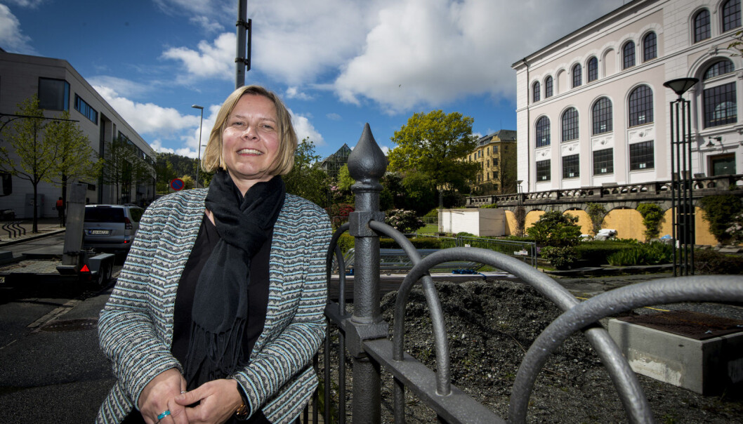 — Koronaepidemien gjør at fakultetets økonomi blir mer anstrengt, sier Heidi Anette Espedal. — Koronaepidemien gjør at fakultetets økonomi blir mer anstrengt, sier Heidi Anette Espedal.