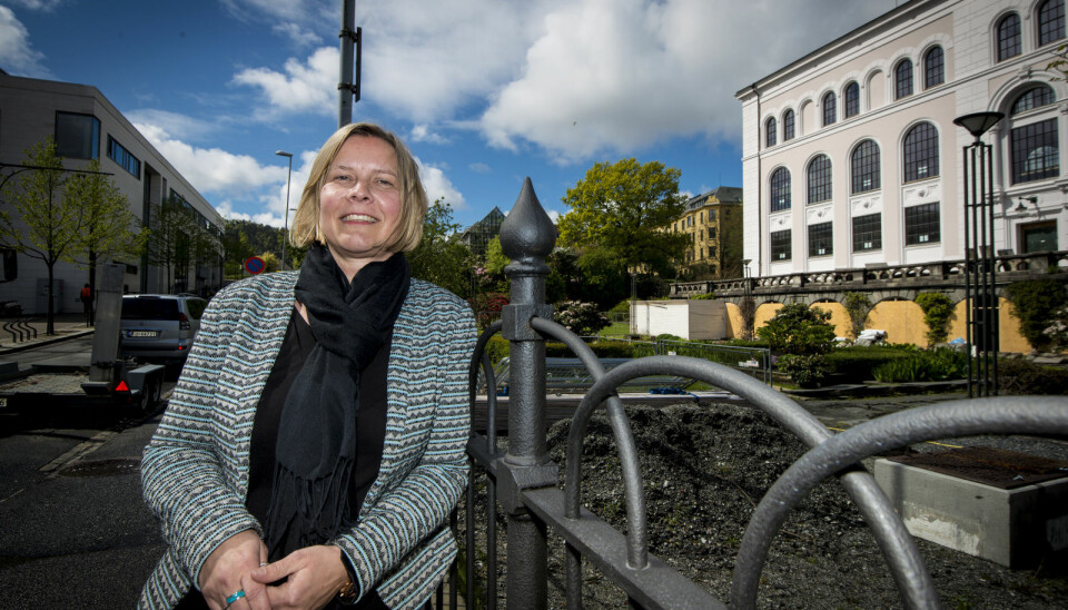 — Koronaepidemien gjør at fakultetets økonomi blir mer anstrengt, sier Heidi Anette Espedal.