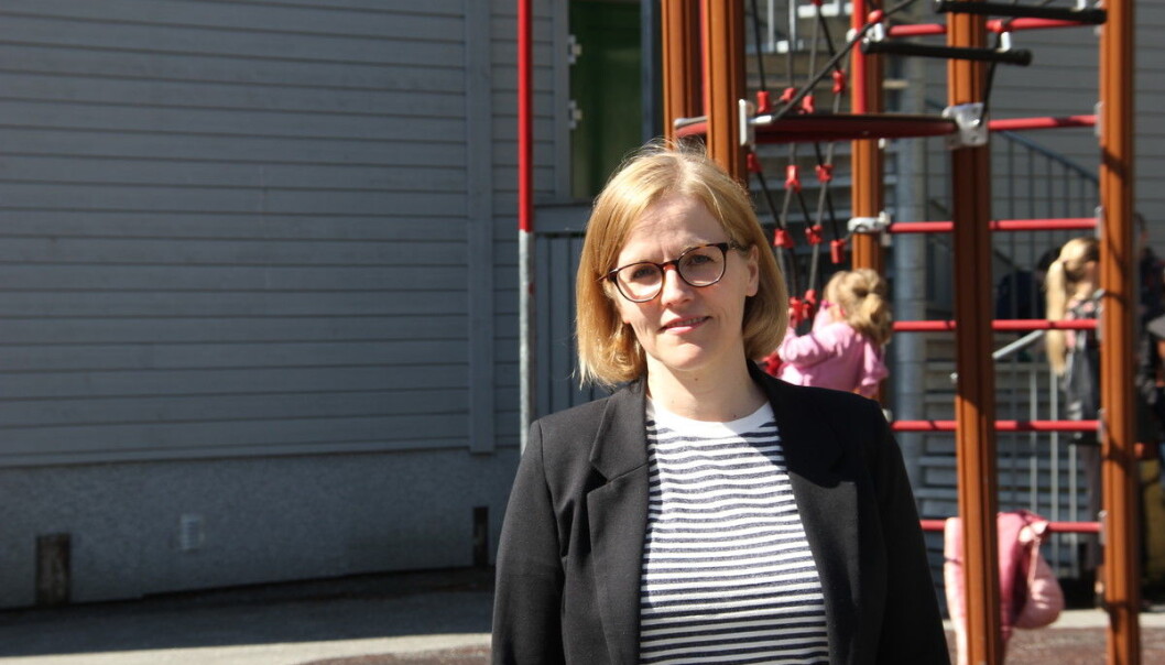 Det er ikke slik at barnas språkopplæring blir hemmet av at noen ansatte i barnehagen ikke mestrer norsk veldig godt, sier førsteamanuensis Ann-Kristin Helland Gujord. Hun er skeptisk til regjeringens språkkrav. Foto: Hilde Kristin Strand Det er ikke slik at barnas språkopplæring blir hemmet av at noen ansatte i barnehagen ikke mestrer norsk veldig godt, sier førsteamanuensis Ann-Kristin Helland Gujord. Hun er skeptisk til regjeringens språkkrav. Foto: Hilde Kristin Strand